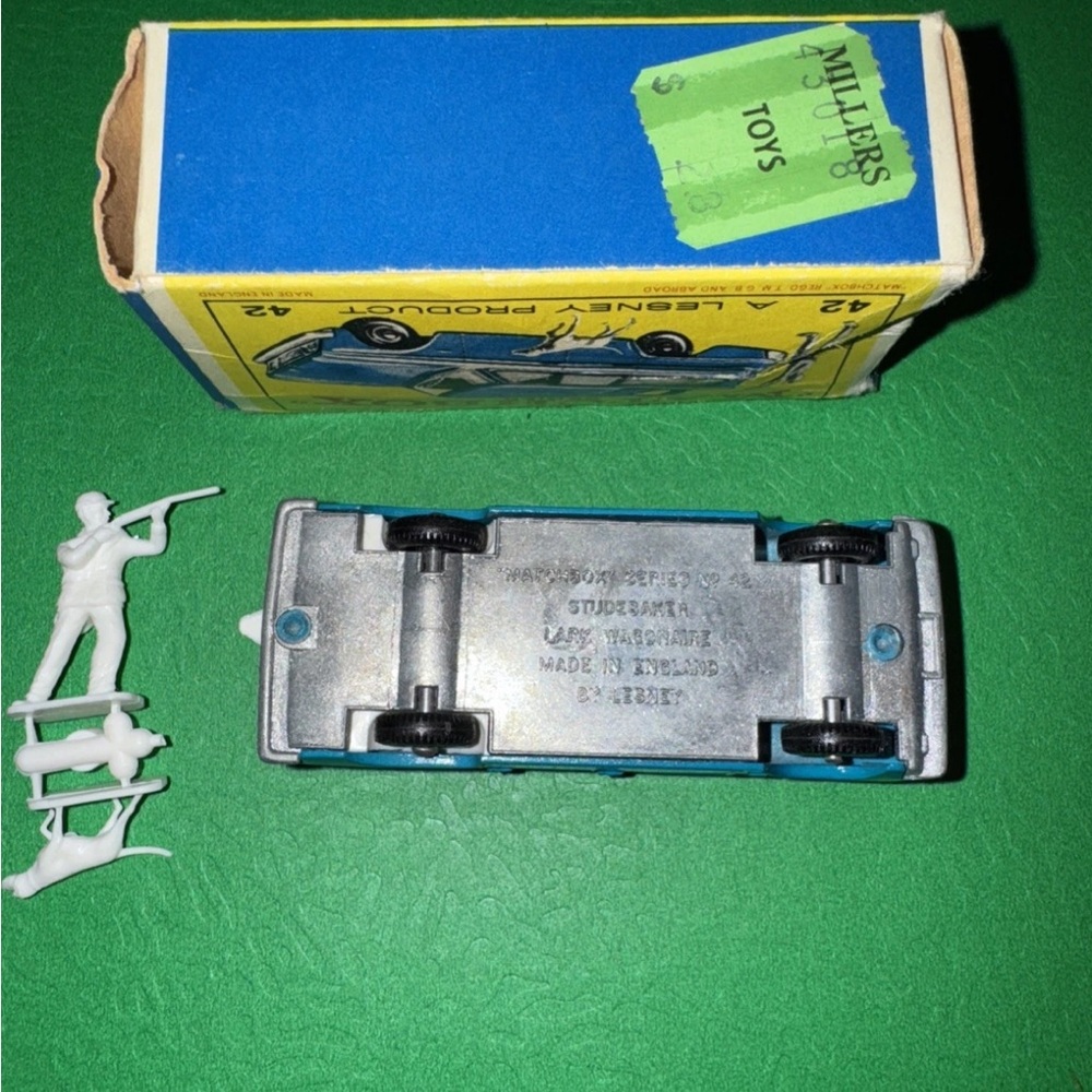 Vintage Matchbox Blue Studebaker Station Wagon Toy Car - Picture 5 of 5